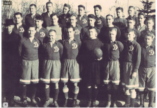 История футбольной формы