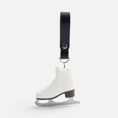 Брелок «Фигурный конек», белый